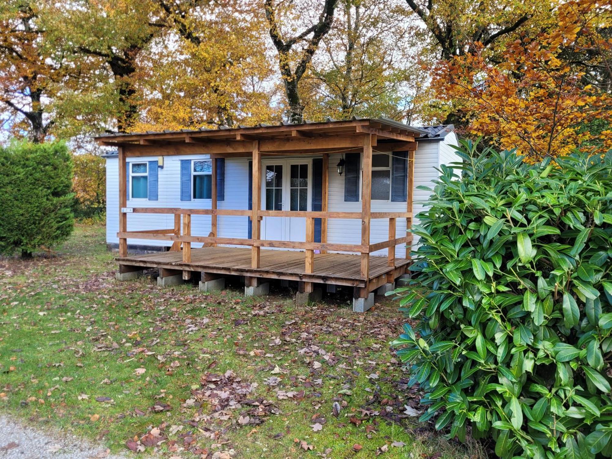 Stacaravan 6 Persoons - Camping Le Soustran Neuvic  Exteriör bild