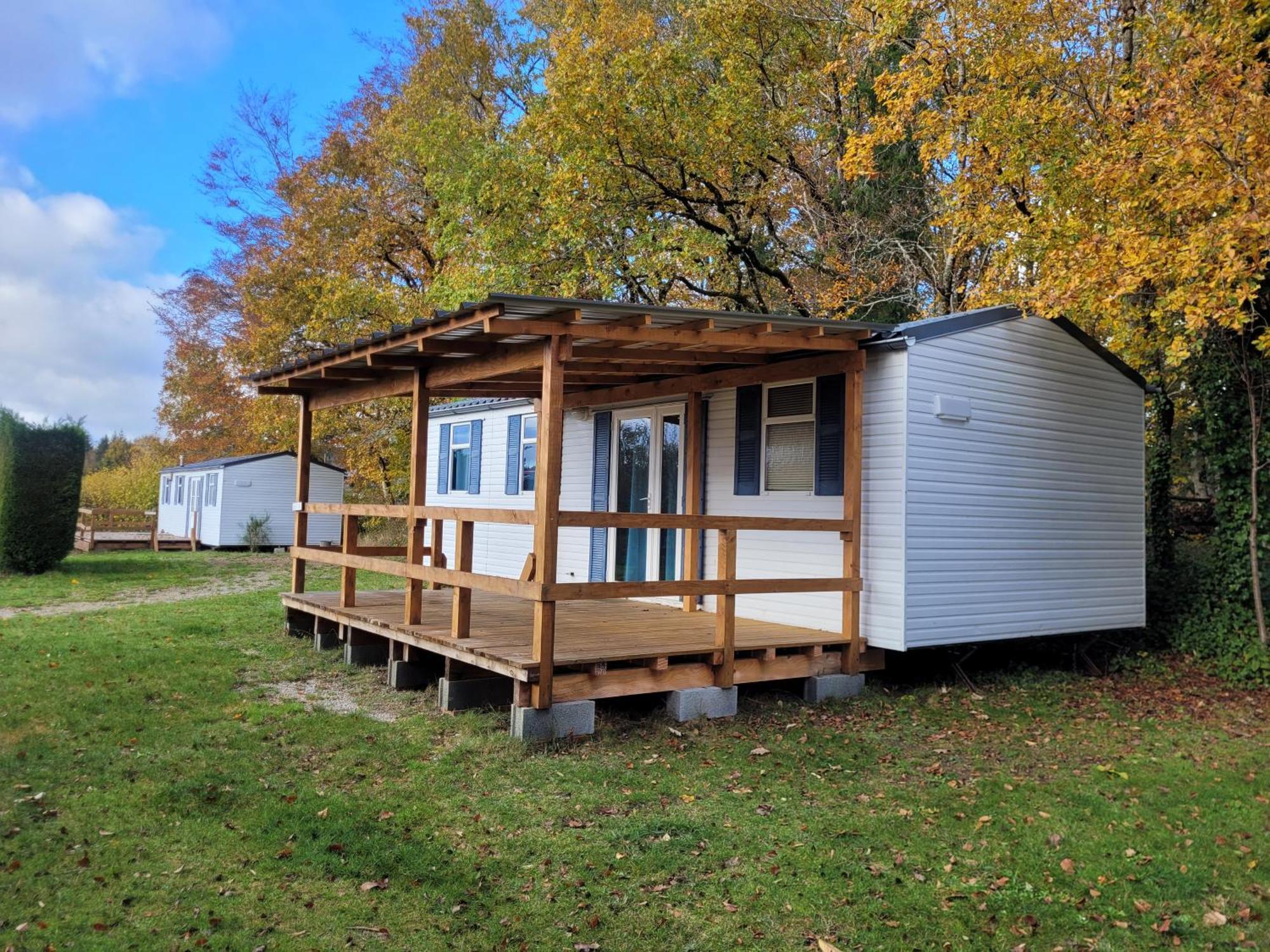 Stacaravan 6 Persoons - Camping Le Soustran Neuvic  Exteriör bild
